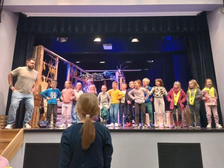 Kokosji rod - Filmska vzgoja na Mirni, foto JSKD OI Trebnje (1)